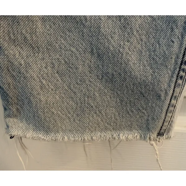 Rag Bone Alissa High Rise Barrel Leg Jeans Sz 26 Light Wash Raw Hem‎ Button Fly - Image 3