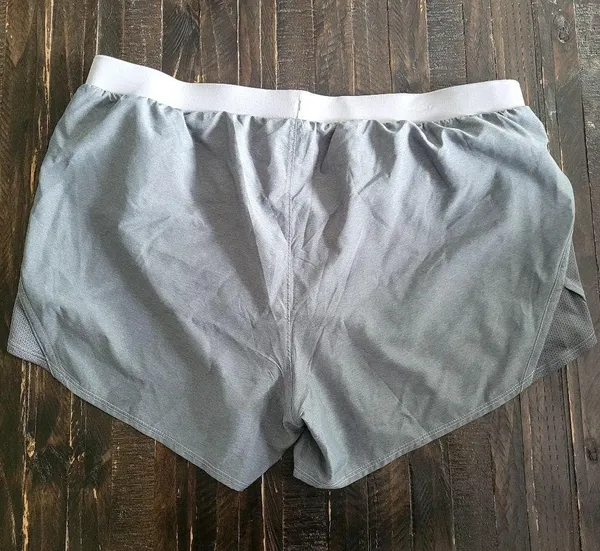 Under Armour Running Shorts Size XL - Image 2