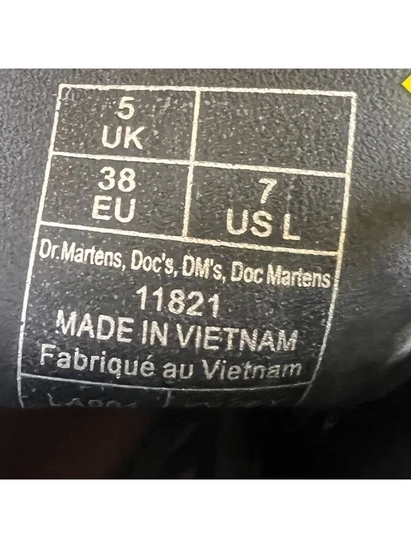 Dr. Martens NEW Women's 1460 Black Patent Lace Up Boot Size 7 #B1684 - Image 6