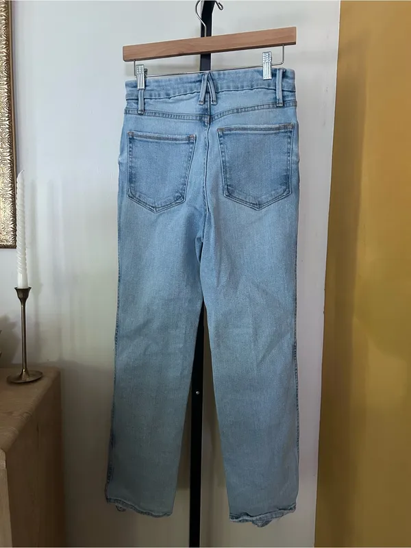 Good American Good Curve Straight Jeans High Rise Distressed Light‎ Wash 4/27 - Image 5