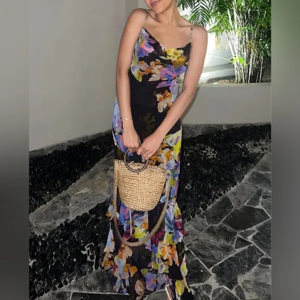 NWT Roccoco Sands Floral Gown - Image 5