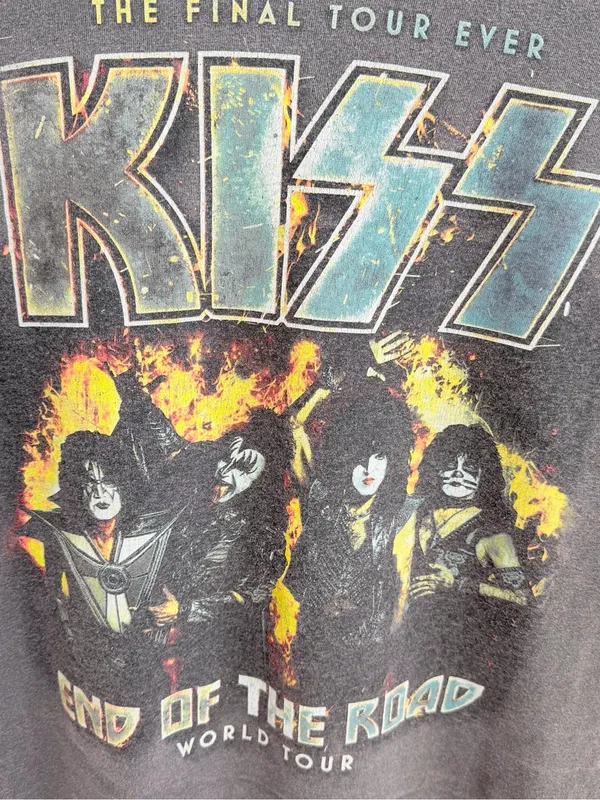 KISS End of the Road World Tour Distressed Off-the-Shoulder Graphic T-Shirt - Image 6