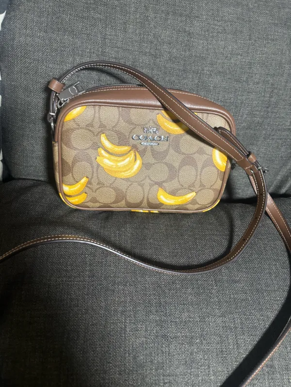 Coach Mini Jamie camera bag in Signature coated canvas Banana Print Crossbody - Image 2