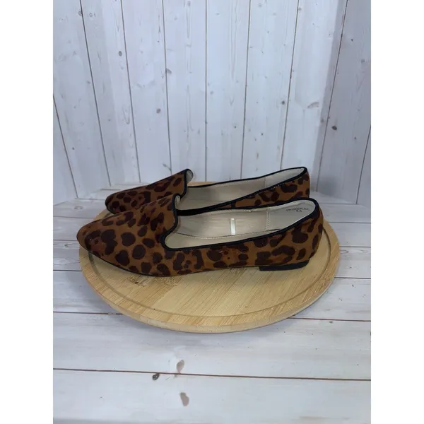 olivia & kate leopard loafers 6.5 - Image 2