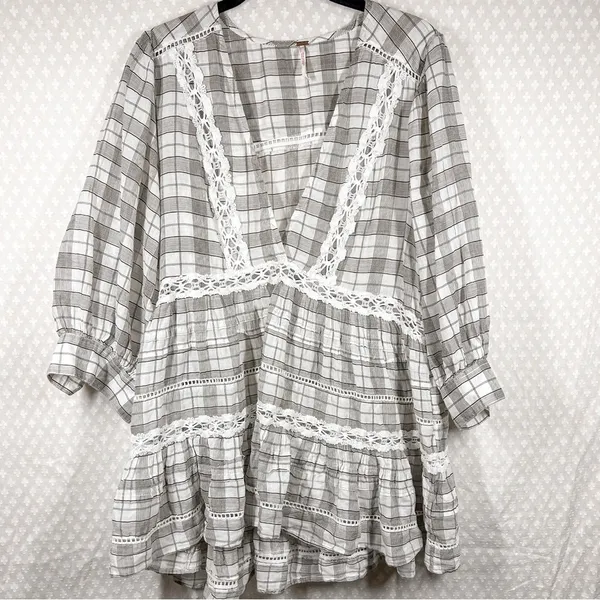 Free People White Grey‎ Plaid Time Out Eyelet Tiered Tunic Top - Image 2