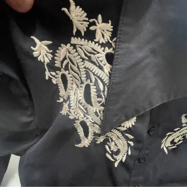 Max Studio Black Embroidered Shirt size M - Image 8