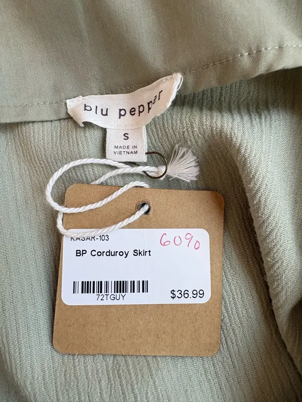 Blu Pepper Corduroy Skirt in Sage Green, Size Small - Image 3