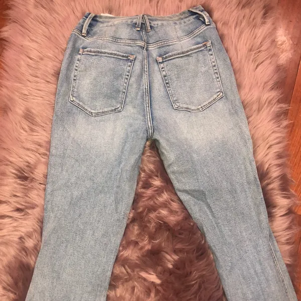 Good American curvy high waisted jeans - Image 4
