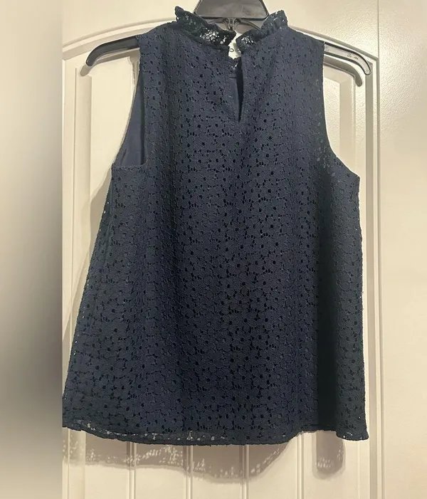Ann Taylor Navy blue Sleeveless Lace Top - Image 2