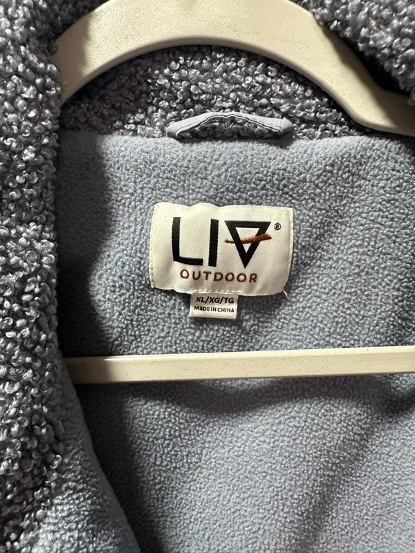 LIV Quilted Teddy Jacket in Gray Size XL - Image 3