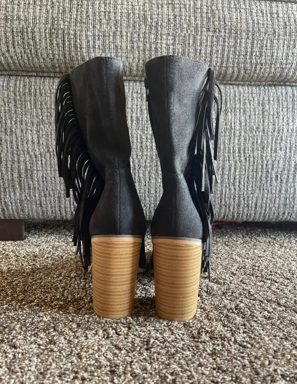Soda Fringe Boots Heeled - Image 2