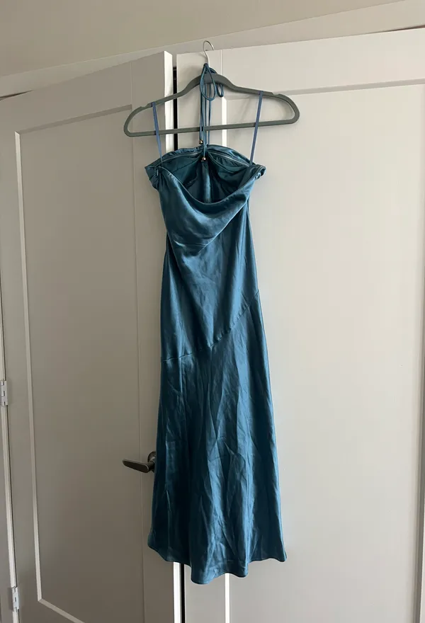 Selfie Leslie Kindred Spirit Gathered Bust Midi Dress - Image 10