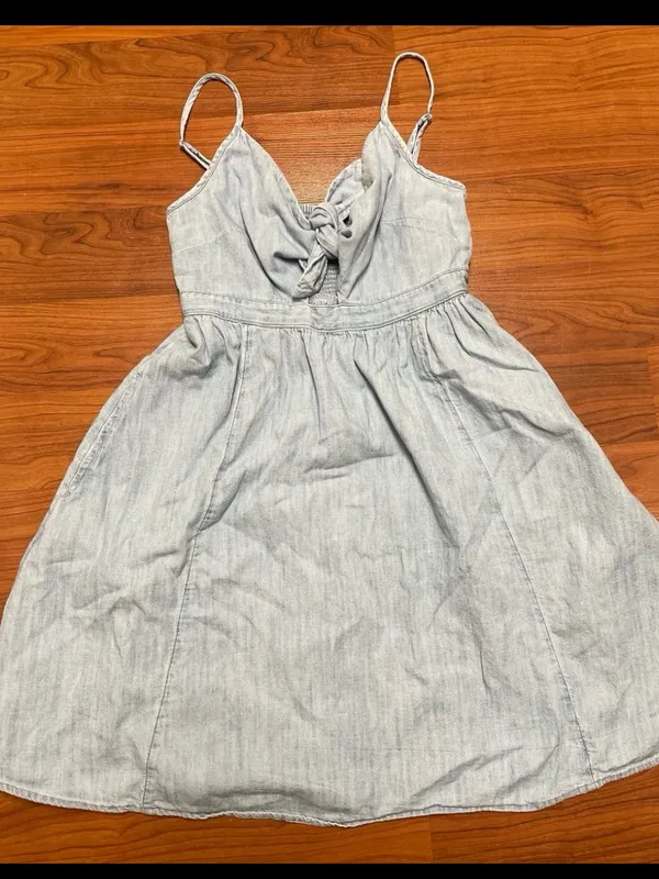 Old Navy Fit & Flare Knotted Jean mini Dress, size XS - Image 4