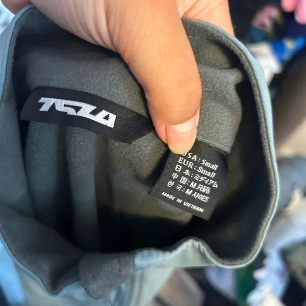 Teslagear Womens Outdoor Jacket - Image 4