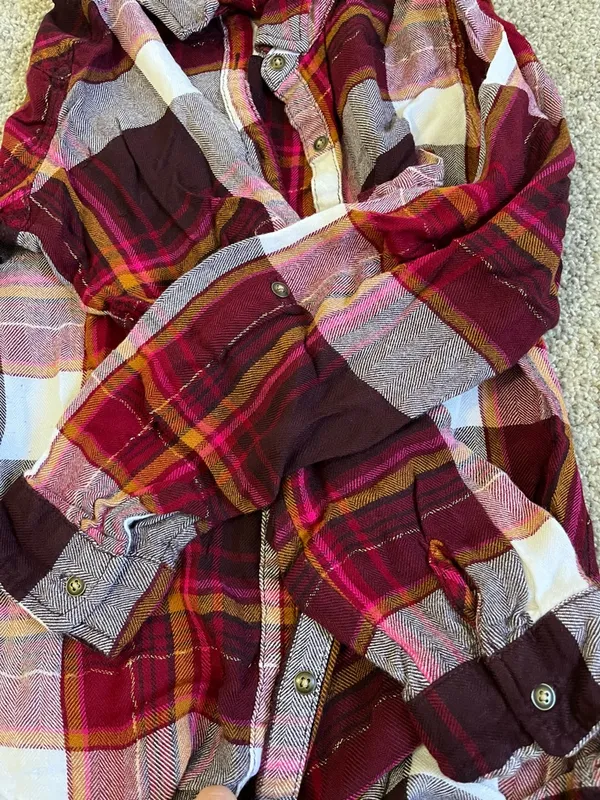 Maurice’s Flannel - Image 4