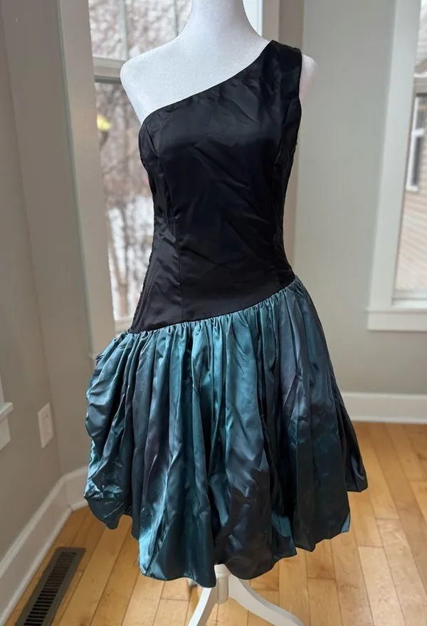 Vintage 80’s Black Teal Satin One Shoulder Prom Dress Sz Small - Image 10
