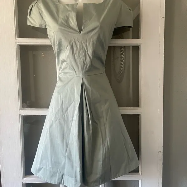 Camilyn‎ Beth Cap Sleeve Dress - Image 4