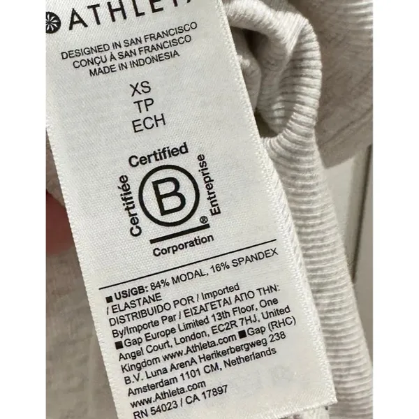 Athleta Cropped Ribbed Gray Tank Top - Image 5