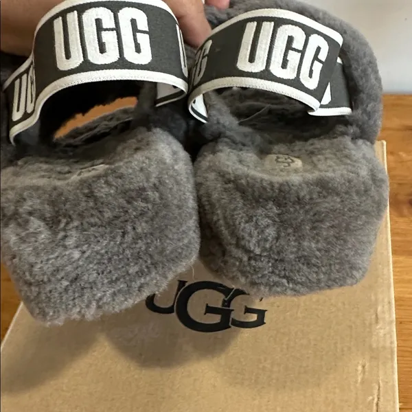 UGG Gray FLUFF  YEAH SLIDE - Image 12