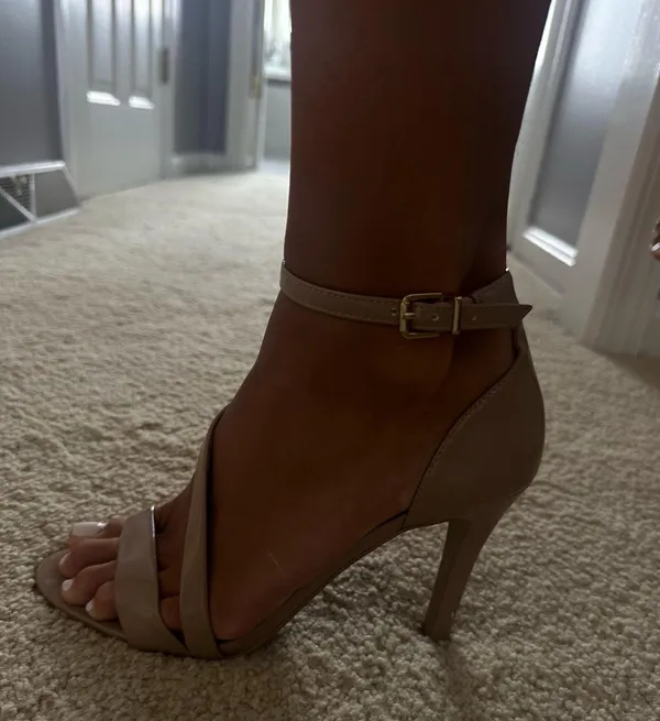 Jessica Simpson Nude Heels Patent - Image 4