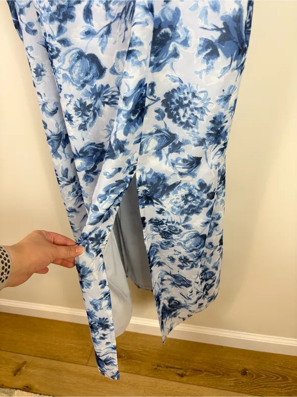 Abercrombie & Fitch Camille Satin Midi Dress Women’s Size XL Blue Floral Slit - Image 7