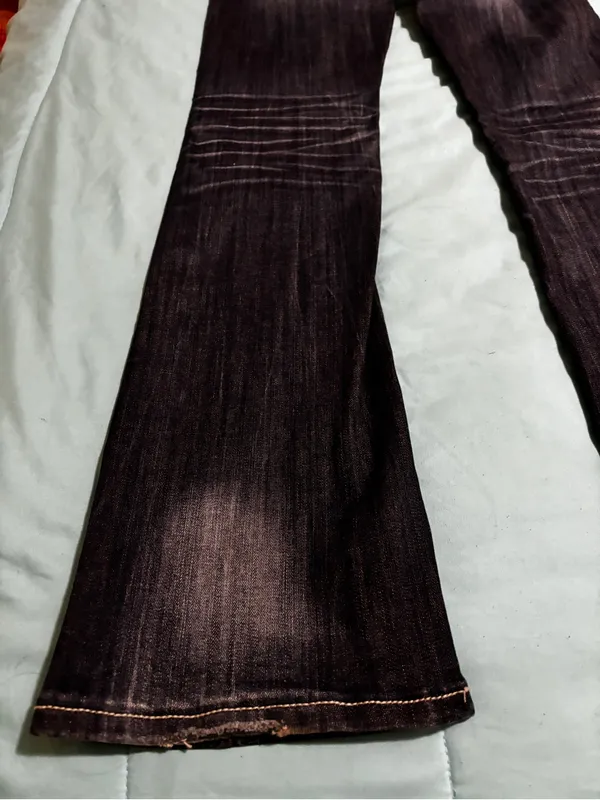 Cowgirl Tuff Dark Wash Black Denim Jeans w/Contrast Stitching size 28w/35L - Image 9
