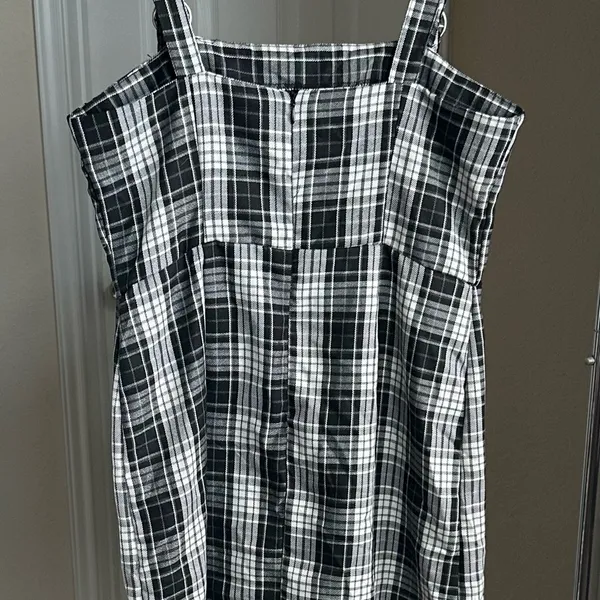 NWT Forever 21 Dress - Image 2