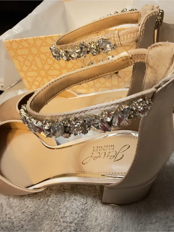 Jewel by Badgley Mischka Cathleen Block Heel size 8 New in Box! - Image 10