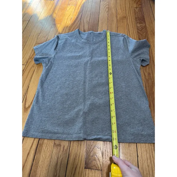 On Running On-T‎ Gray Cotton T-Shirt Size Medium - Image 9