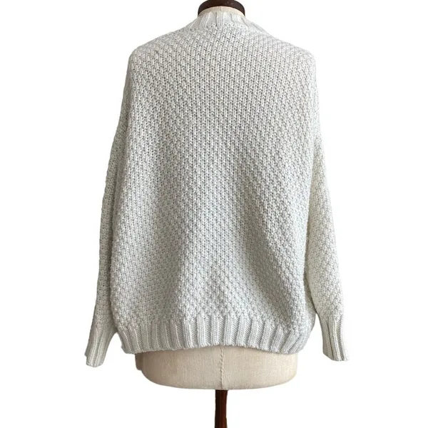Knit co op chunky cable knit sweater White - Image 2