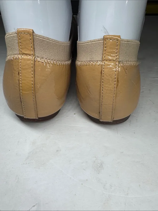 Tory Burch Tan Patent Leather Caroline ballet flats 6.5 neutral casual office - Image 7