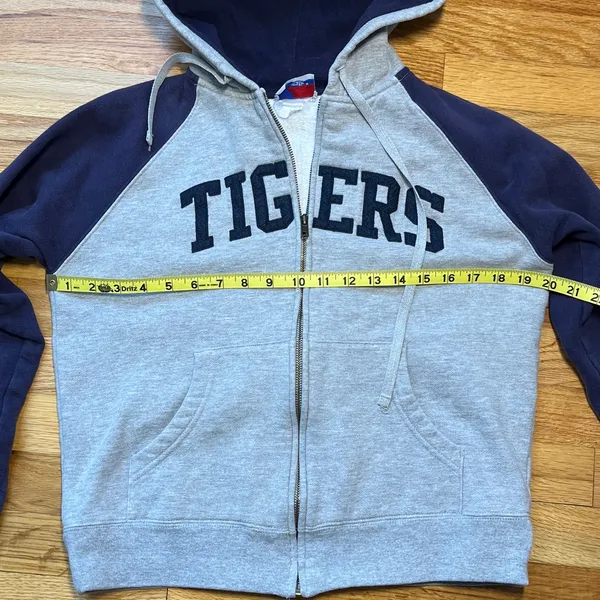 Majestic MLB Detroit Tigers Women Zip Up Hoodie Size S - Image 6