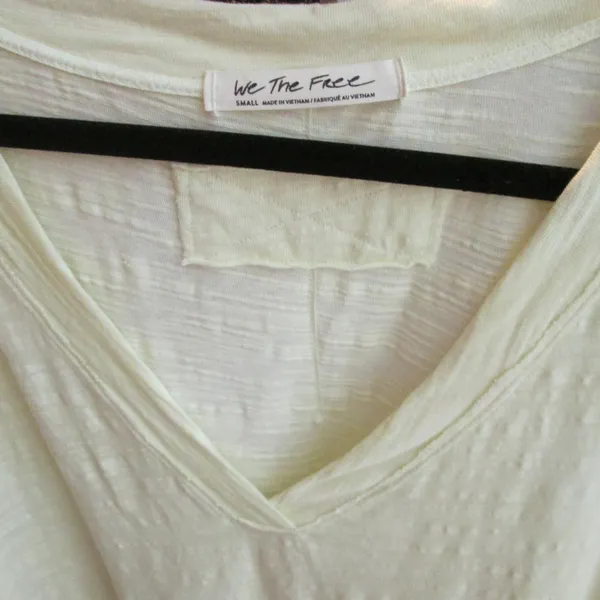 We The Free Oversized Distressed Top - Size Small - Image 3