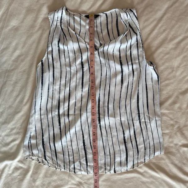 Banana Republic Navy and White Striped Tank Top Size M - Image 4