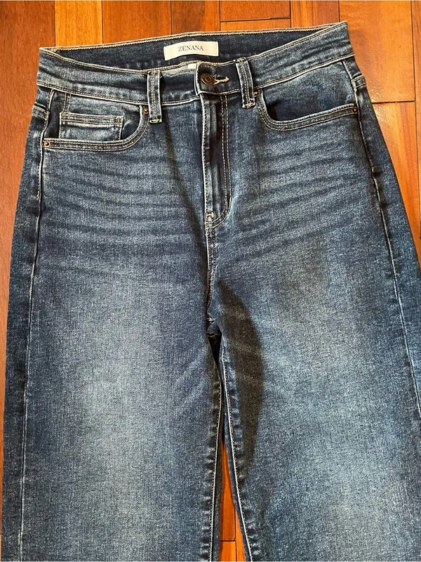 Zenana Cropped Wide Leg Jeans Med Wash Raw Hem Cropped Sz 28 X 23 High Rise - Image 3