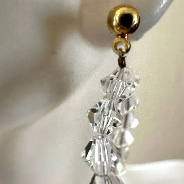 Clear crystal drop earrings - Image 7
