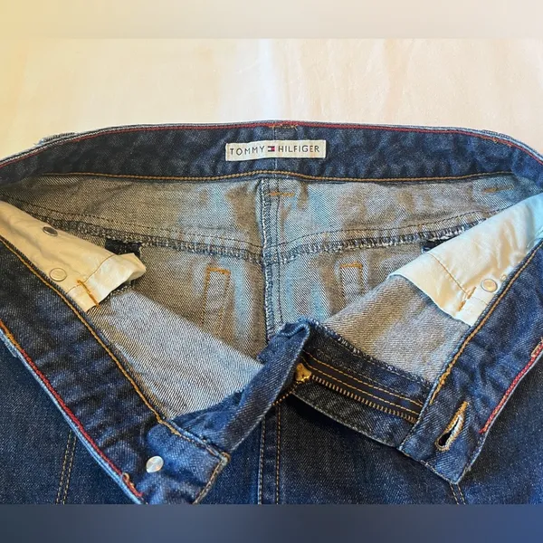 Tommy Hilfiger Denim Skirt Size 8 EUC - Image 7
