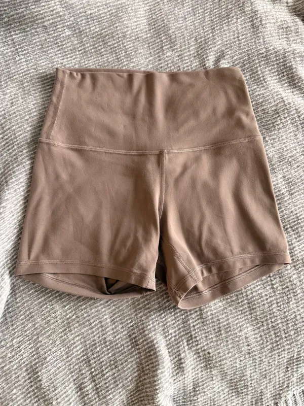 Lululemon Align High-Rise Short Taupe 4” Size 4 - Image 5