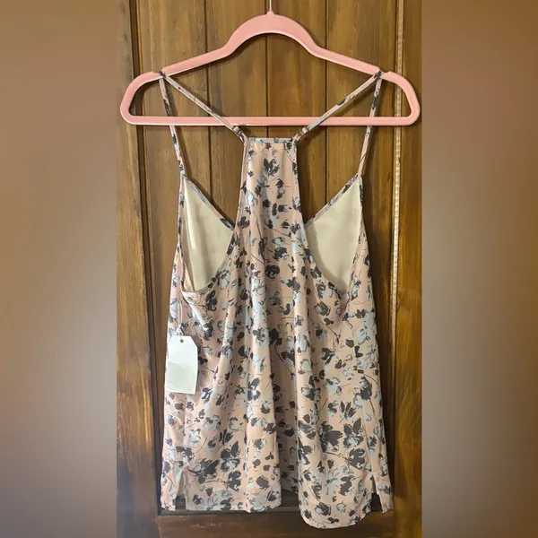 On the Road Floral Print Women's Top - Image 4