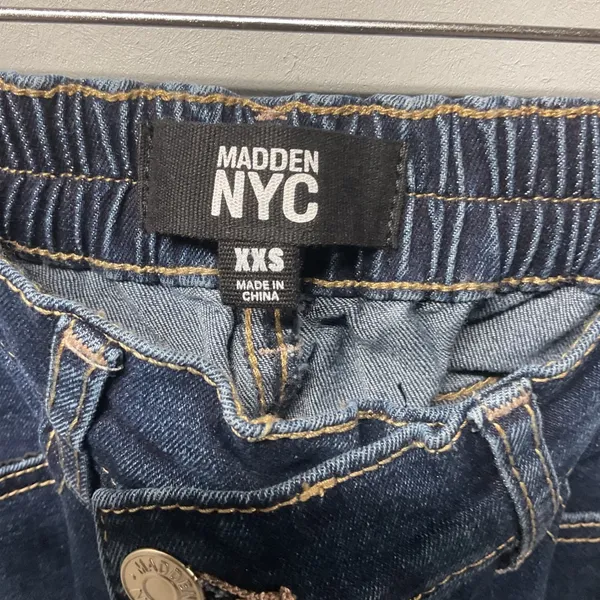 Madden‎ NYC Wide Leg Jeans XXS Blue Denim Elastic Waist Cross Over Waistband New - Image 4