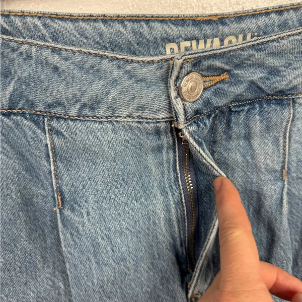 REWASH Skort Womens Size 5 Blue Denim Pleated Mini Raw Hem Built-In Shorts - Image 3