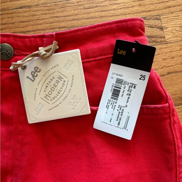 NWT Lee red jean shorts - Image 2