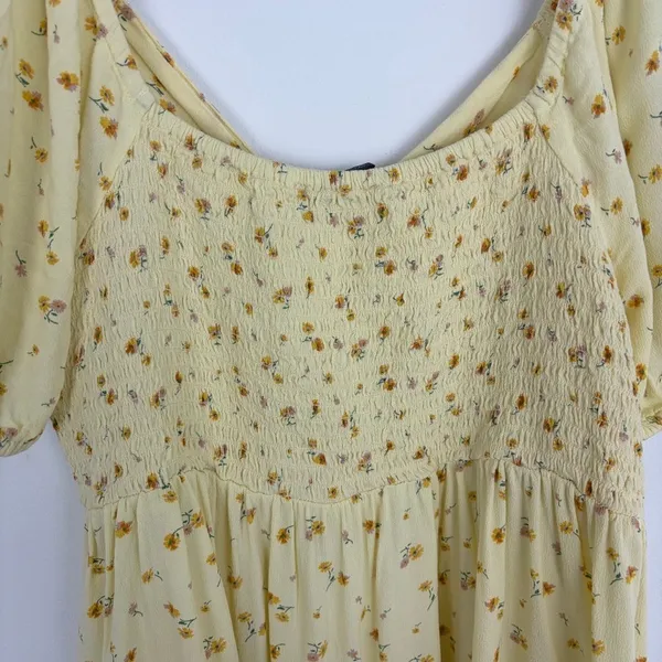American Eagle Babydoll Blouse Yellow Floral Short Sleeve Boho Cottage Large - Image 7