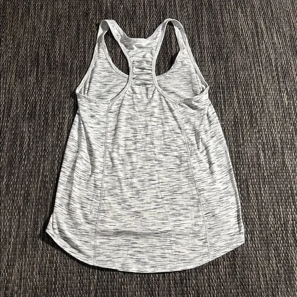 Lululemon Racerback Tank Top Tiger Space Dye Black White Size 8 - Image 2