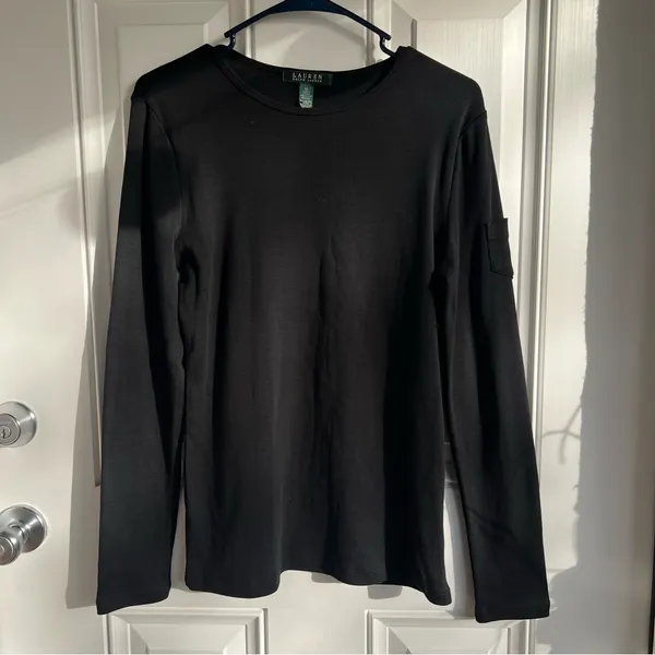 Ralph‎ Lauren Black Long Sleeve Tee size M - Image 2
