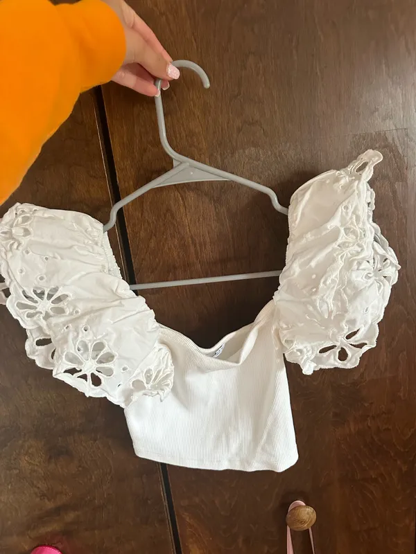 White ZARA Top Crop - Image 3