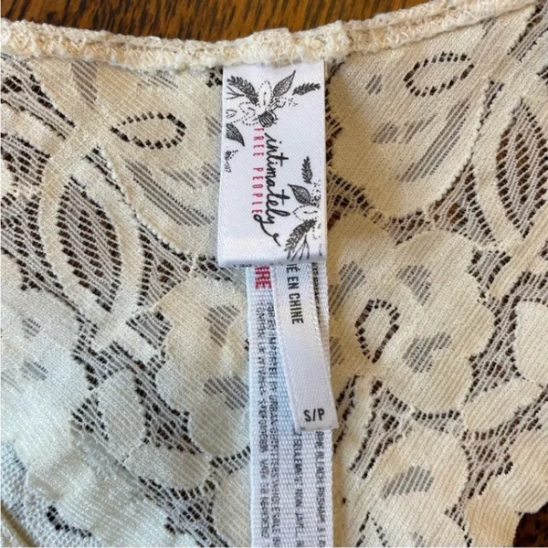 Free People Intimately Gallon Stretch Floral Lace Racer Back Bralette Size Small - Image 7