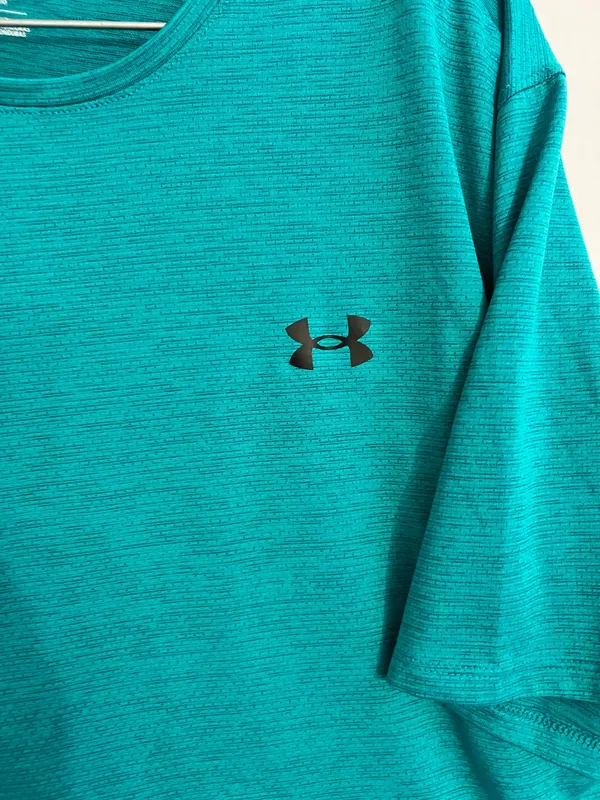 Under Armour Performance Men's Teal Shirt - Image 3