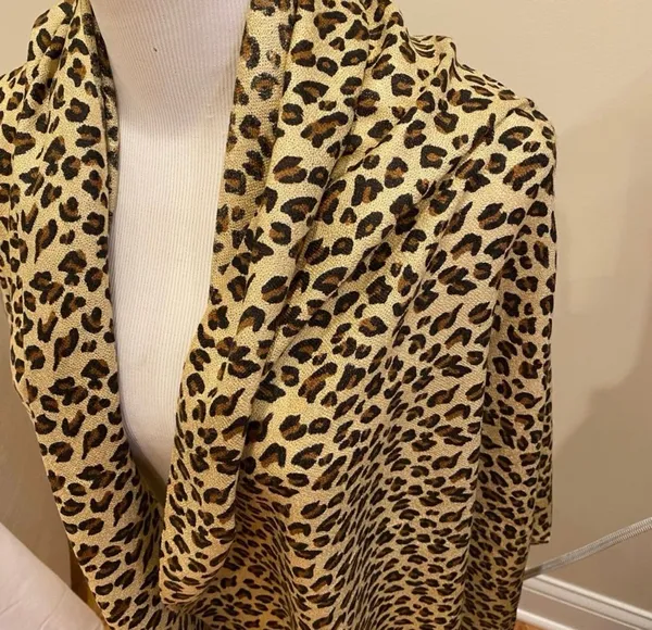 NWOT Leopard Lightweight Wrap Scarf Brown Tan Black Fringe Mob Wife - Image 4