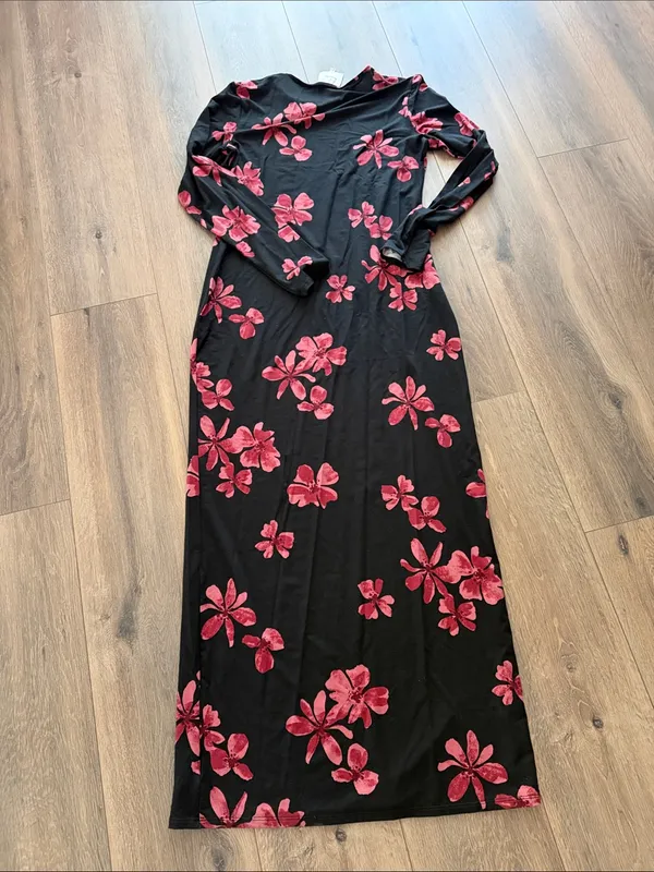 Reformation Tommie Knit Maxi Dress- size Large - Image 7